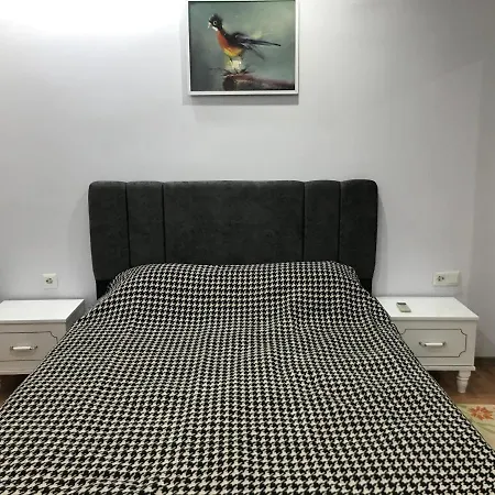 Konyaalti Denize 200 M Bahceli Daire Apartament